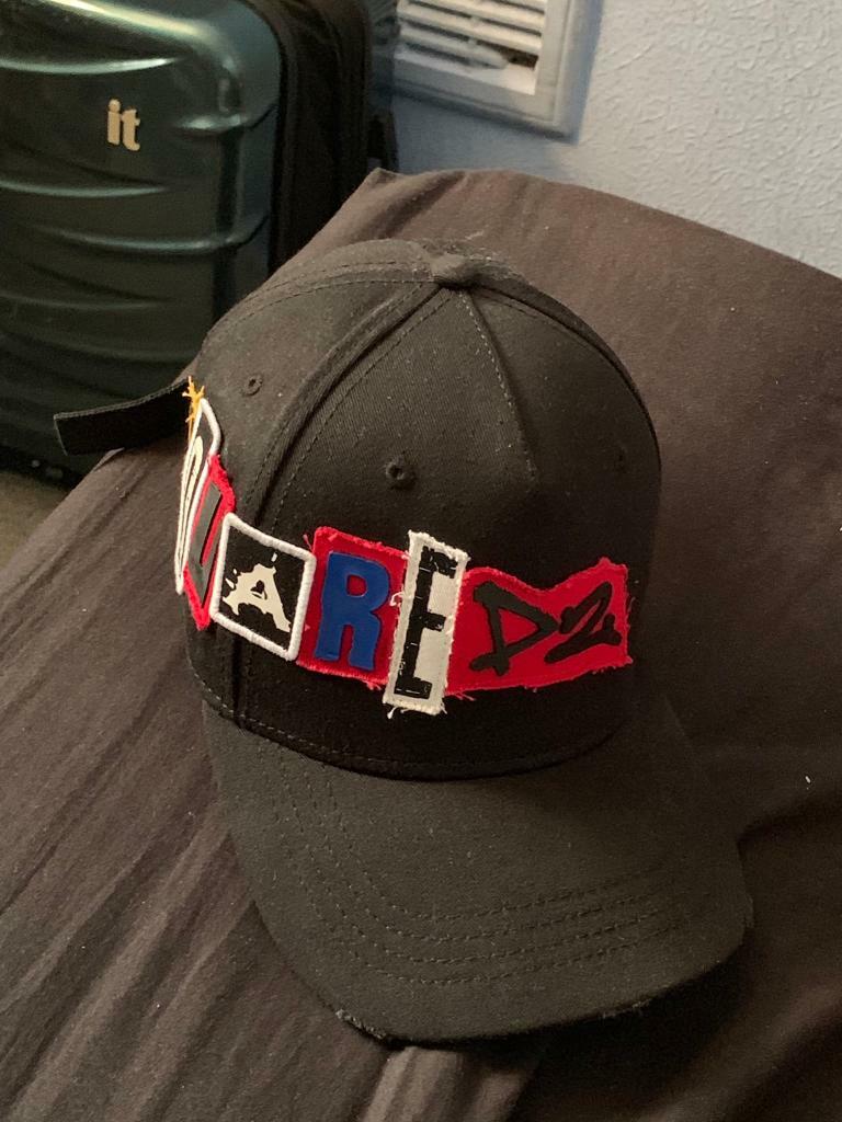 new season dsquared caps
